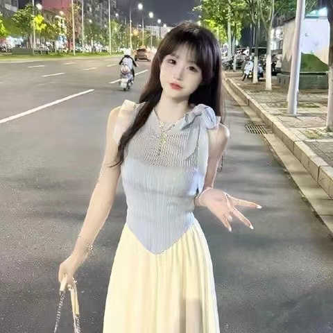 한국 스타일 라운드 넥 얼음 실크 니트 캐미솔 여름 외출용 디자인 센스 스트랩 나비 매듭 작은 대중 민소매 맨위