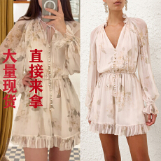 批发大量新款BALANCE飘逸风格<b class='q'>连体裤</b>印花木耳边立领松紧腰<b class='q'>连体裤</b>