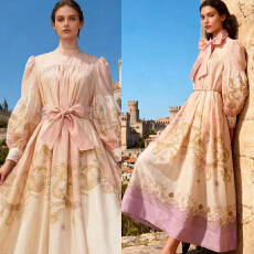 批发欧美轻奢小众立领灯笼袖宽松系带收腰大摆印花<b class='q'>连衣裙</b>度假风长裙女