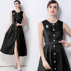 批发实拍优雅轻奢风圆领无袖排扣连衣<b class='q'>裙</b>女收腰显瘦A字连衣<b class='q'>裙</b>送腰带