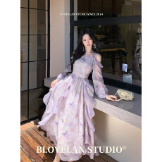 批发蝶栖流霞 烫金露肩不规则荷叶边长袖<b class='q'>连衣裙</b>