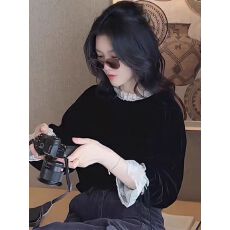 批发法式<b class='q'>蕾丝</b>拼接喇叭袖丝绒<b class='q'>衬衫</b>女秋冬黑色打底衫设计感复古气质上衣