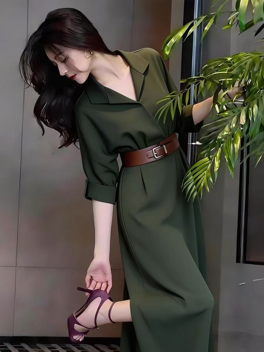 품격 녹색 여성 드레스 2026 여름 새로운 관대 한 점잖은 허리 수축 고급 센스 아름다운 아름다운 길다 치마
