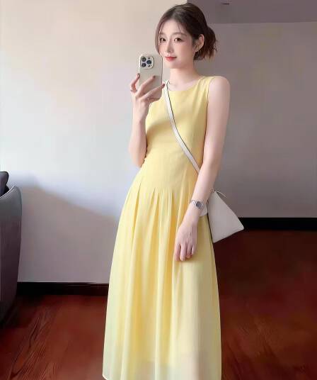프랑스식 품격 황색 조끼 여성 드레스 2026 여름 새로운 휴가 고유 한 슈퍼 잘 생긴 민소매 길다 치마