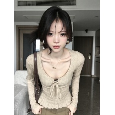 '收腰神器'方领褶皱显瘦内搭打底