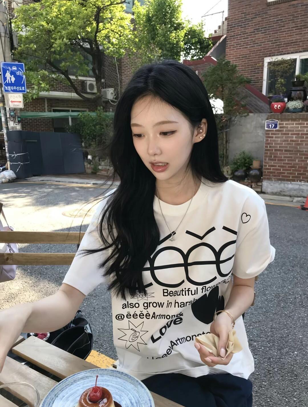 슬로건 eeee 작은 대중 디자인 기초 슬로건 프린트 반팔 루즈핏 알파벳 하트 티셔츠 여름