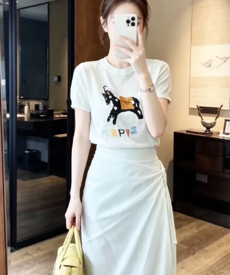한 부서 도파민 작은 말 자카드 자수 반팔 니트 스웨터 여성 자이언트 잘 생긴 ~ 중 작은 대중 연령 감소 다용도 맨위 트렌디
