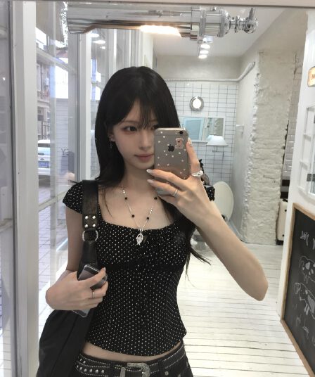 아메리칸 레트로 도트 무늬 광장 칼라 반팔 티셔츠 여성 여름 새로운 몸매 가꾸기 맨위