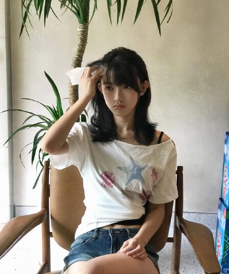 ariseism 아메리칸 레트로 불가사리 프린트 비스듬한 어깨 반팔 티셔츠 여성 여름 새로운 몸매 가꾸기 맨위