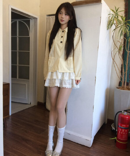 베이비 칼라 도트 무늬 주머니 주름 반팔 티셔츠 여성 여름 새로운 레트로 캐주얼 슬림해 보이는 인형 셔츠 셔츠