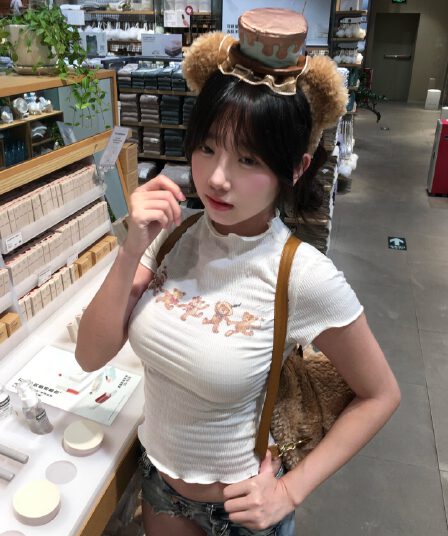 아메리칸 레트로 작은 곰 프린트 프릴 반팔 티셔츠 여성 여름 새로운 몸매 가꾸기 맨위