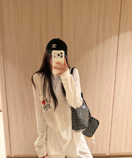 하트 산스크리트어 프린트 주머니 긴팔 티셔츠 이른 가을 루즈핏 느긋한 바람을 피우다 롱 코트 맨위
