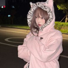 批发粉色<b class='q'>可爱</b>兔耳保暖豹纹内里毛领卫衣外套女冬季座山雕连帽棉衣棉服