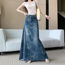 批发法式复古高腰提花牛仔半身裙2025年<b class='q'>夏</b>季新款新款显瘦a字裙长裙子