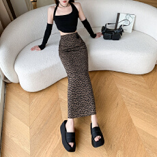 批发复古豹纹半身裙女秋冬时尚<b class='q'>百搭</b>辣妹包臀裙褶皱高腰显瘦修身a字裙