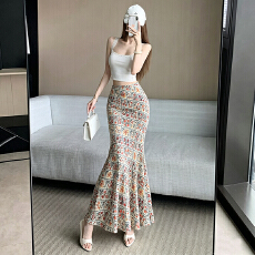 批发度假波西米亚风复古印花<b class='q'>半身裙</b>女夏季新款高腰显瘦百搭通勤中长裙