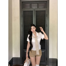 批发实拍实价老钱风条纹<b class='q'>假两件</b>撞色修身短袖<b class='q'>衬衫</b>百搭显瘦包臀休闲热裤