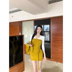 批发实拍实价 秋<b class='q'>冬</b>韩系排扣针织开衫 字母刺绣系带抹胸简约裙裤套装女