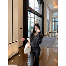 批发实拍实价 新款V领修身显瘦外穿打底上衣秋冬休闲时尚微喇裤套装女