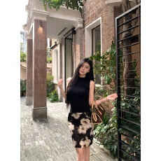 批发实拍实价 夏季新款辣妹无袖毛衣简约印花设计收腰<b class='q'>修身</b>半身<b class='q'>裙</b>套装