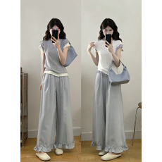 批发实拍<b class='q'>大码</b>女夏温柔减龄百搭假两件针织上衣+木耳花边阔腿裤两件套