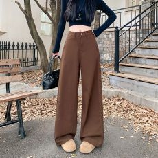 批发实拍实价~咖色阔腿休闲<b class='q'>牛仔裤</b>女秋季新款高腰<b class='q'>显瘦</b>镰刀香蕉<b class='q'>牛仔裤</b>