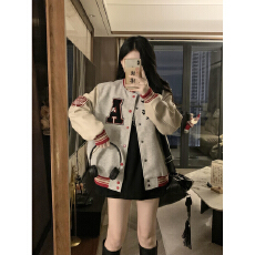 批发实价美式高街重工刺绣棒球<b class='q'>服</b>外套女<b class='q'>潮</b>流复古设计休闲情侣夹克上衣