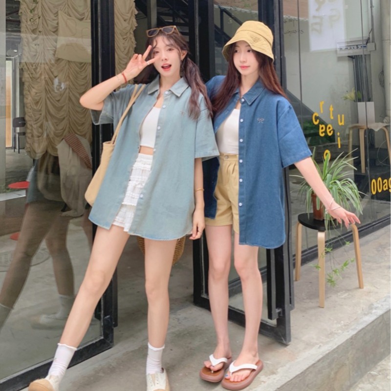 여름 레트로 캐주얼 나비 매듭 자수 여성 셔츠 2026 새로운 Chic 작은 대중 POLO 칼라 5 점 소매 맨위