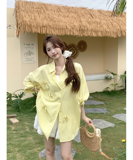실사 정가 파란색 3 차원 나비 매듭 셔츠 여성 의류 이른 봄 디자인 센스 품격 루즈핏 다용도 맨위