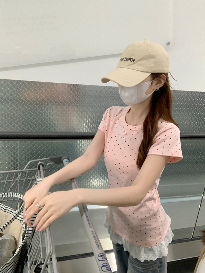 실사 특별 가격 반팔 티셔츠 여성 의류 여름 새로운 한 부서 나비 매듭 몸매 가꾸기 도트 무늬 레이스 밑단 라운드 넥 맨위
