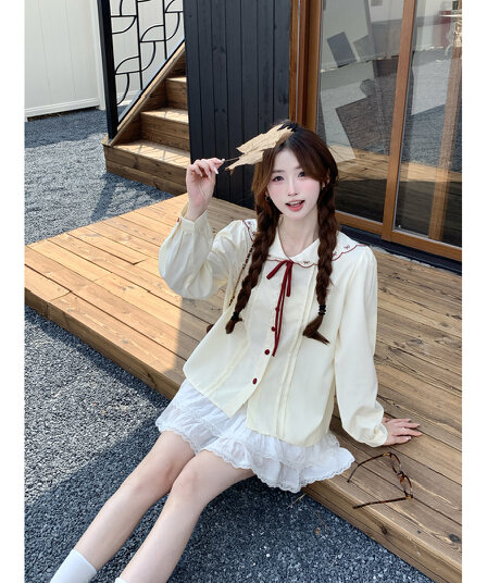 실사 정가 나비 매듭 자수 베이비 칼라 셔츠 여성 의류 레트로 루즈핏 긴팔 맨위 인사이드 가져 가라. 외출용