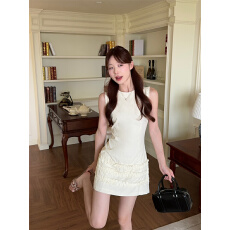 批发实拍实价 小众下摆木耳边背心<b class='q'>连衣裙</b>女夏季收腰小裙子显瘦短裙