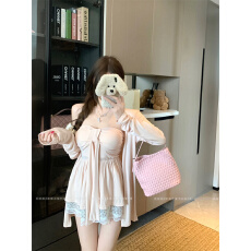 批发实拍实价 <b class='q'>莫代尔</b>粉色<b class='q'>开衫</b>外搭女春季新款抹胸韩系氛围感纯欲套装