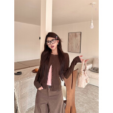 批发实拍实价 咖拼粉复古<b class='q'>假两件</b>打底衫女秋冬长袖t恤上衣咖色休闲裤