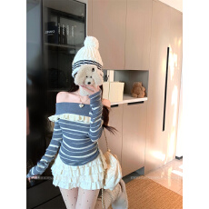 实拍实价 清冷感撞色条纹一字肩针织衫女秋冬木耳边拼接毛衣