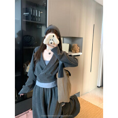 批发实拍实价 灰色卫衣女款2025新款<b class='q'>秋</b>冬的宽松慵懒风套头外套