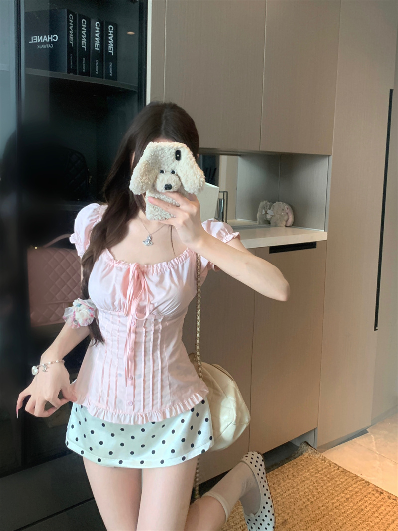 실사 정가 홀로우 아웃 광장 칼라 오프숄더 거품 소매 작은 셔츠 나비 매듭 레이스 셔츠 여성 셔츠