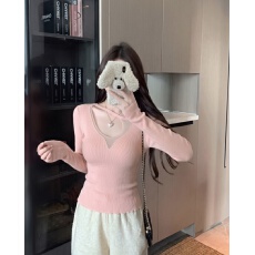 批发实拍 不对称V领纯欲性感修身斜肩<b class='q'>针织衫</b><b class='q'>女</b>