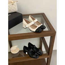 批发粗跟玛丽珍鞋女2026春新款法式高跟鞋搭扣魔术贴搭<b class='q'>裙子</b>单鞋一字带