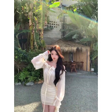 批发法式温柔风一字肩长袖连衣裙超好看绝美气质收腰包臀<b class='q'>短</b>裙2025新款