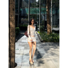 批发白色v领<b class='q'>长袖</b>蕾丝衫上衣打底衫女早春时尚套装包臀半身短裙两件套