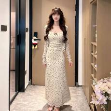 批发早秋长袖波点<b class='q'>连衣裙</b>女韩系小资初秋穿搭一整套精致开衫长裙两件套