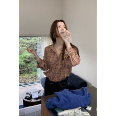 批发HelloooEat <b class='q'>韩版</b>彩色褶皱格纹<b class='q'>衬衫女</b>复古宽松单排扣翻领长袖外套
