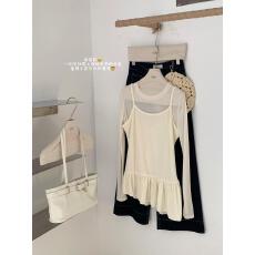 批发韩系荷叶边<b class='q'>丝绒</b>吊带+t恤打底衫两件套