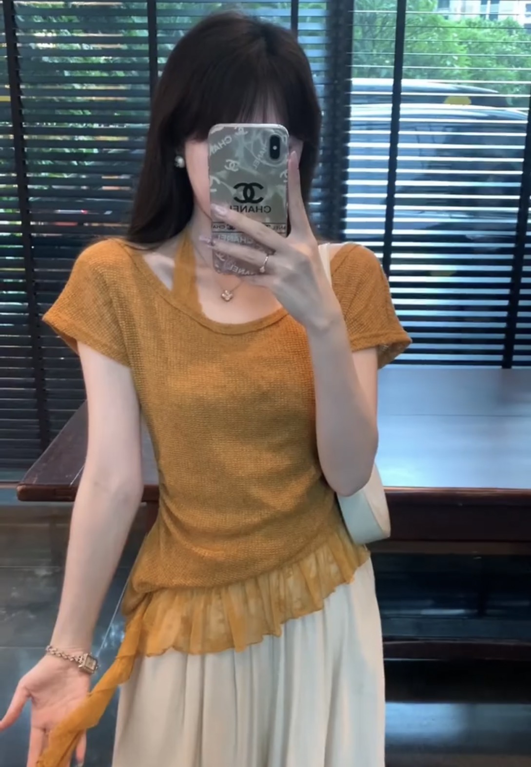 있음 선적 순수한 욕망 섹시함 행침 목 레이스 반팔 티셔츠 여성 여름