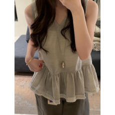 批发V领荷叶边裙摆无袖<b class='q'>小衫</b>