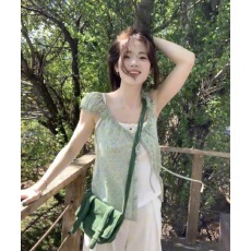 批发韩系清新<b class='q'>甜美</b>碎花泡泡袖网纱绑带开衫