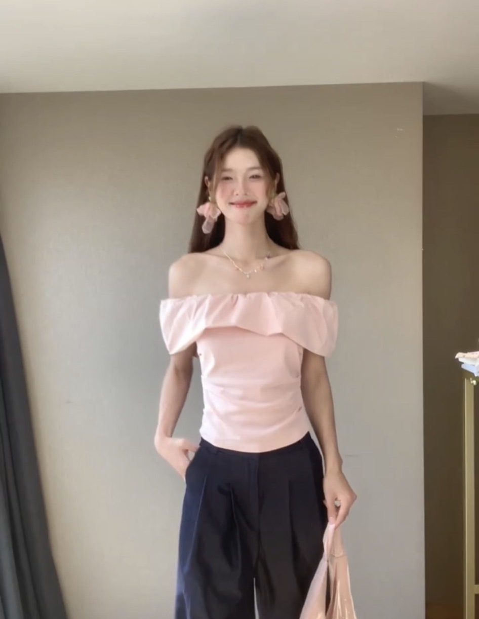 있음 선적 오프숄더 프릴 오프숄더 핑크색 주름 맨위