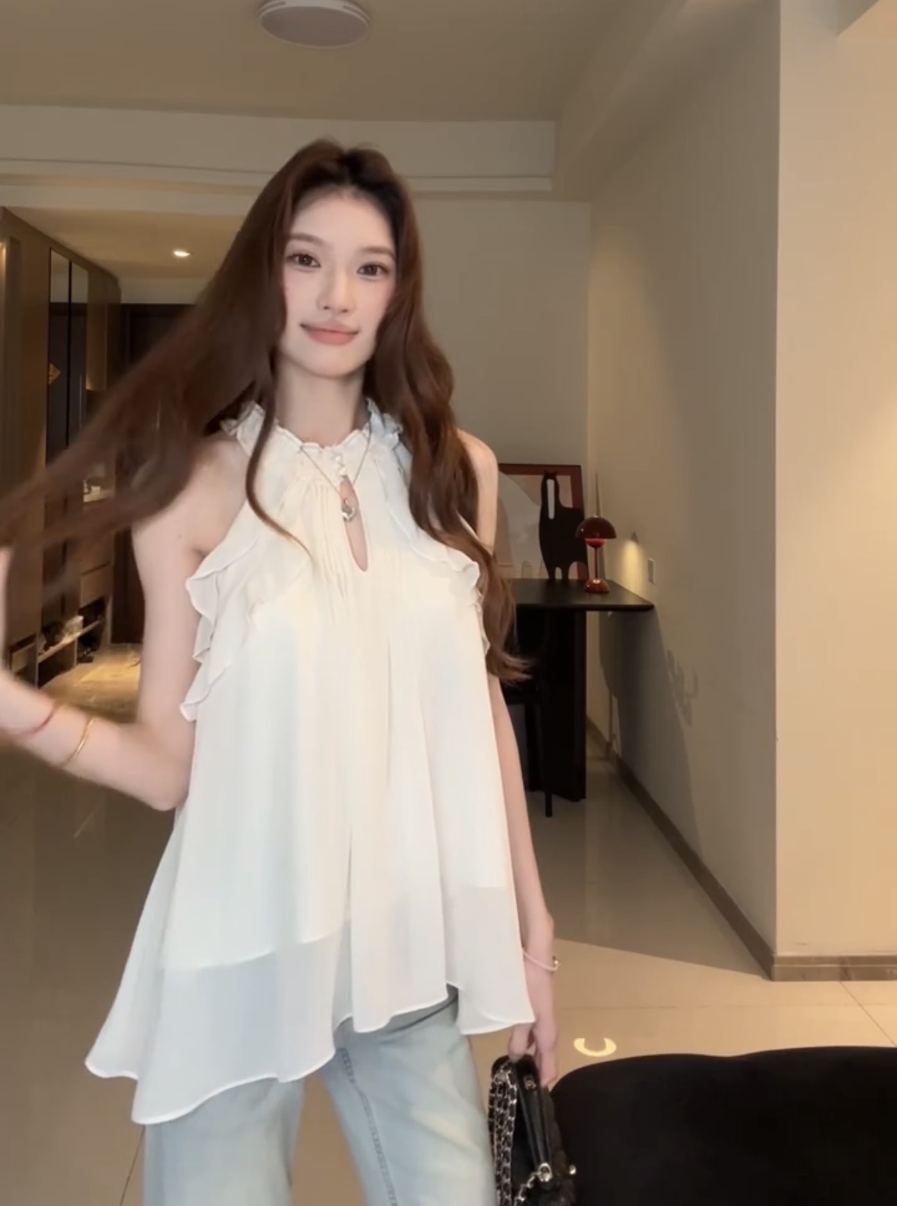 프릴 쉬폰 블라우스 민소매 행침 목 조끼