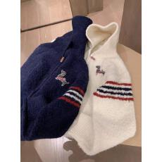 批发已出货 小狗狗刺绣连帽针织开衫女冬季学院风洋气<b class='q'>宽松</b>圈圈纱上衣